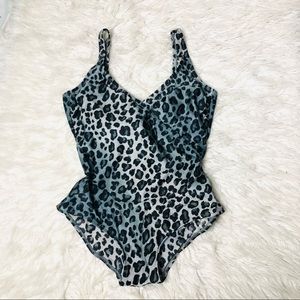 Gottex Gray Leopard Print Surplice One-Piece Swimsuit Size 10